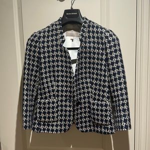 Banana Republic Blazer. Size 4. Blue and white stitched pattern